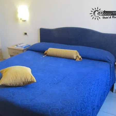 Marina Di Carlino Tourist Apartmanhotel 3*